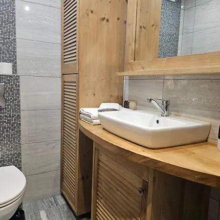 Apartmán Krupowki I Styl, Krupowki I Mila W Centrum Przy Krupowkach Apartzakop *