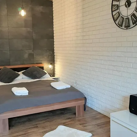 Miła I Nido W Centrum Apartament